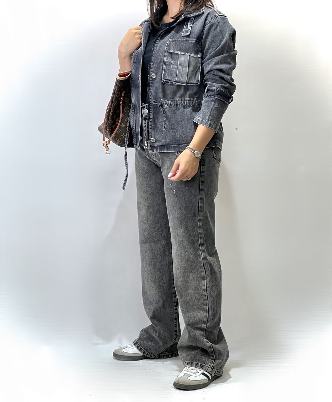 نیمبگ دودی (561)