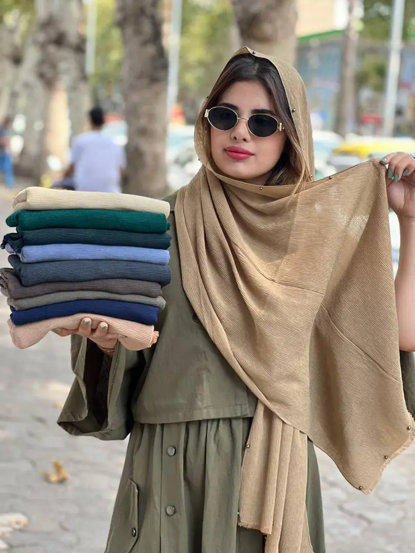 شال پلیسه دورمرواریدی (167)